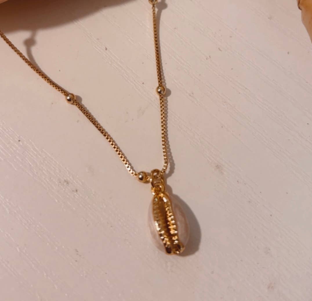 Driftaway Jewelry - Gold Filled Cowrie Necklace