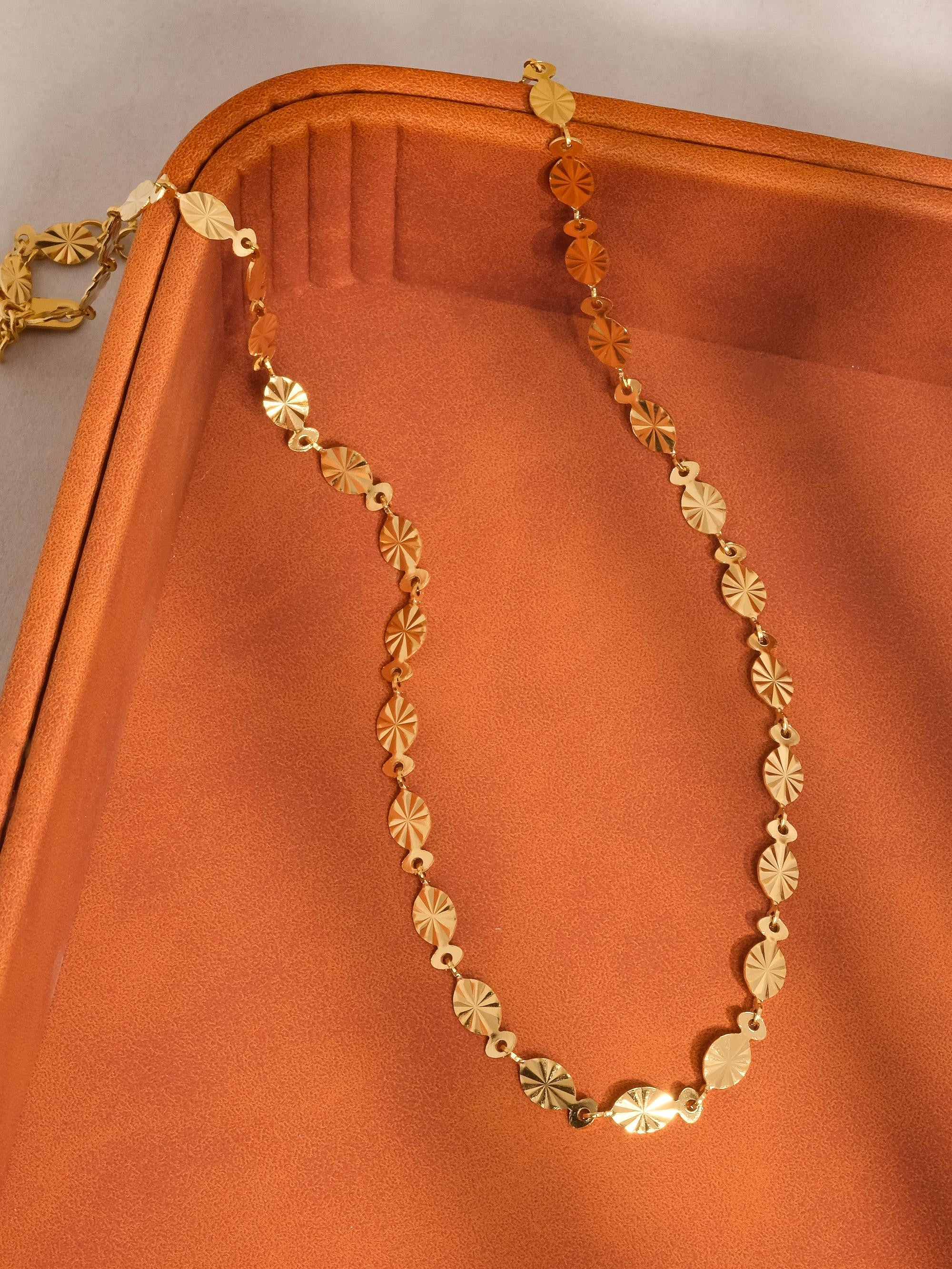 18k Gold Non-tarnish Classic Oval Chain Necklace