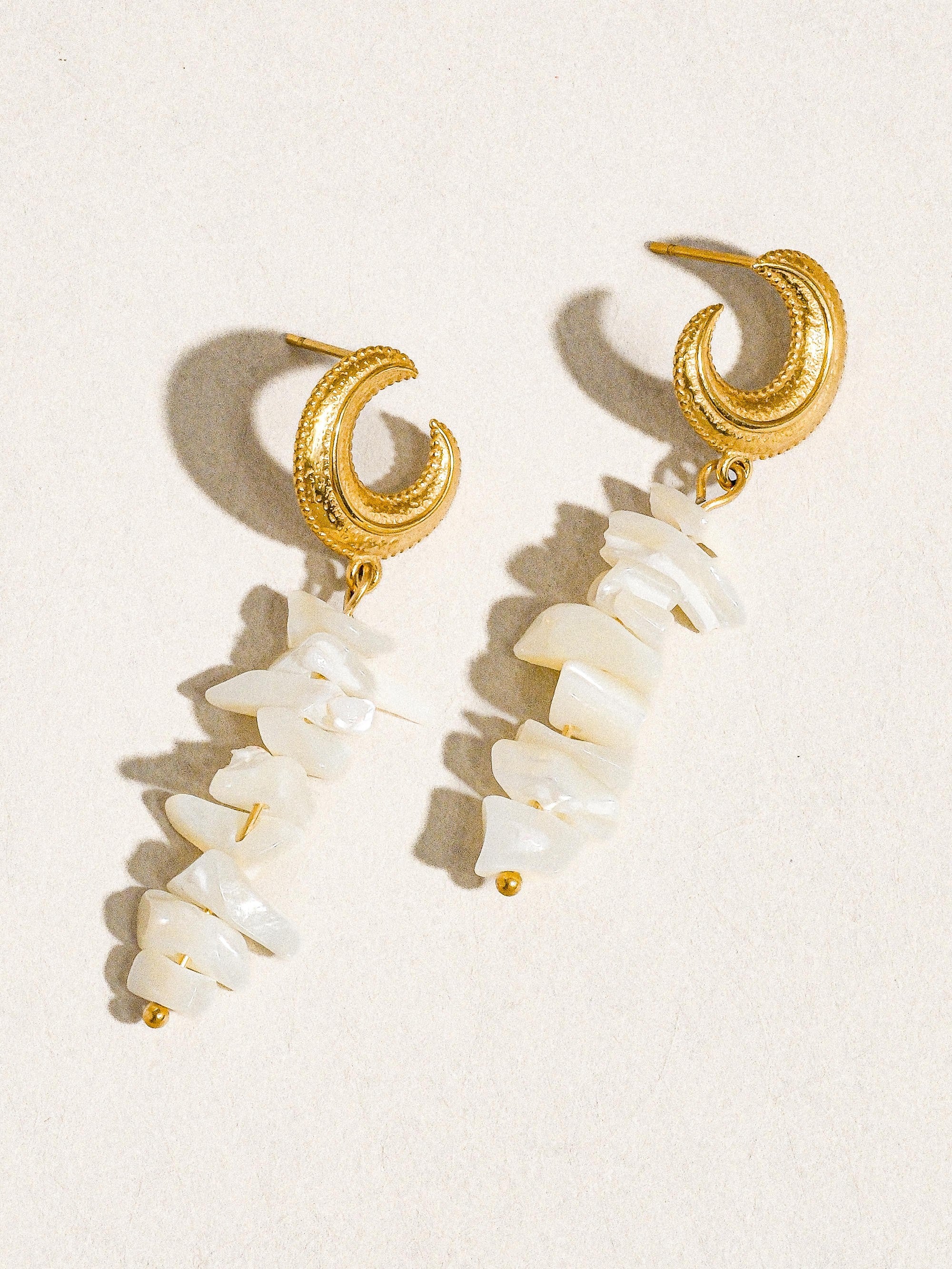 18k Gold Non-tarnish Resort Moon And Shell Earring