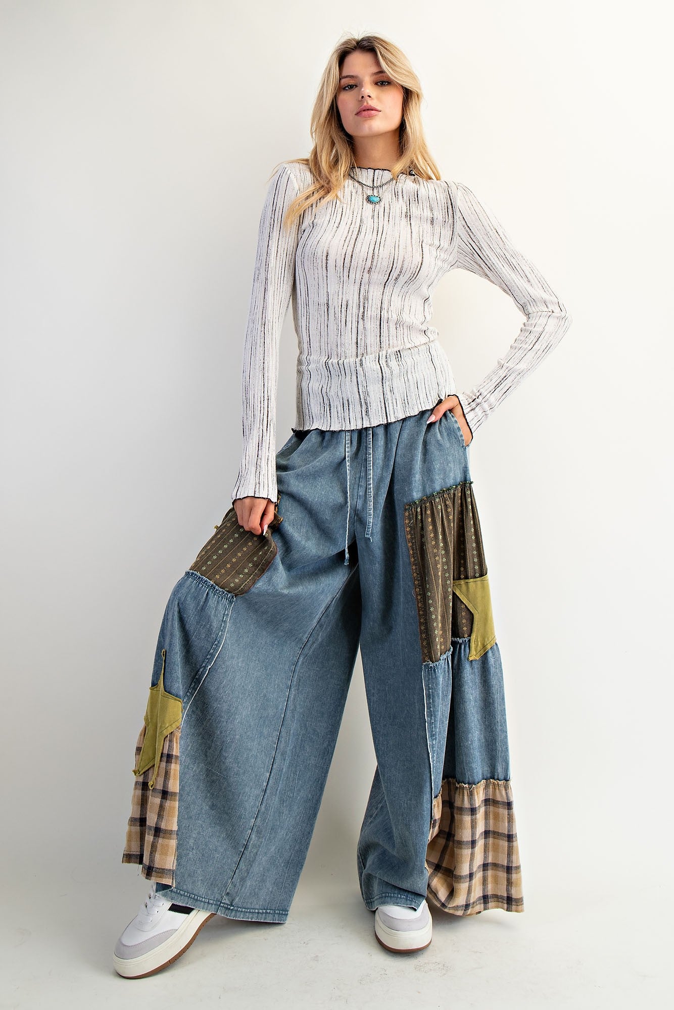 2 Tone Ivory Novelty Rib Fitted Top