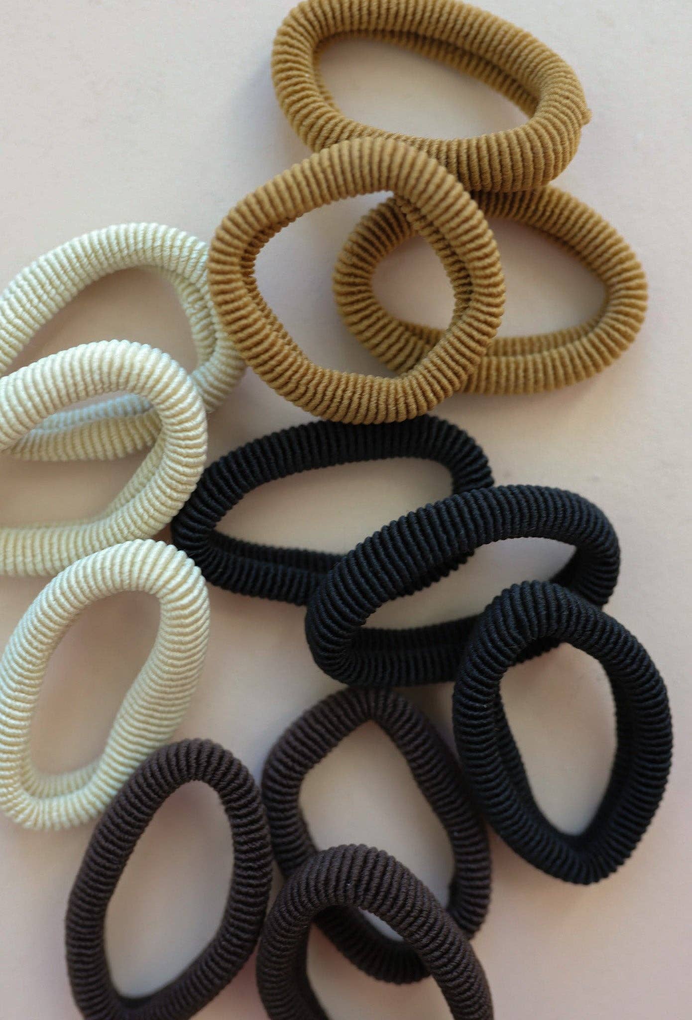 KAXI - Midi Slick Back Ponytails