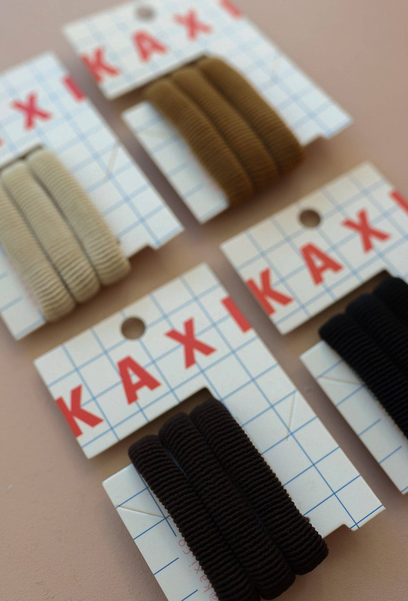 KAXI - Midi Slick Back Ponytails