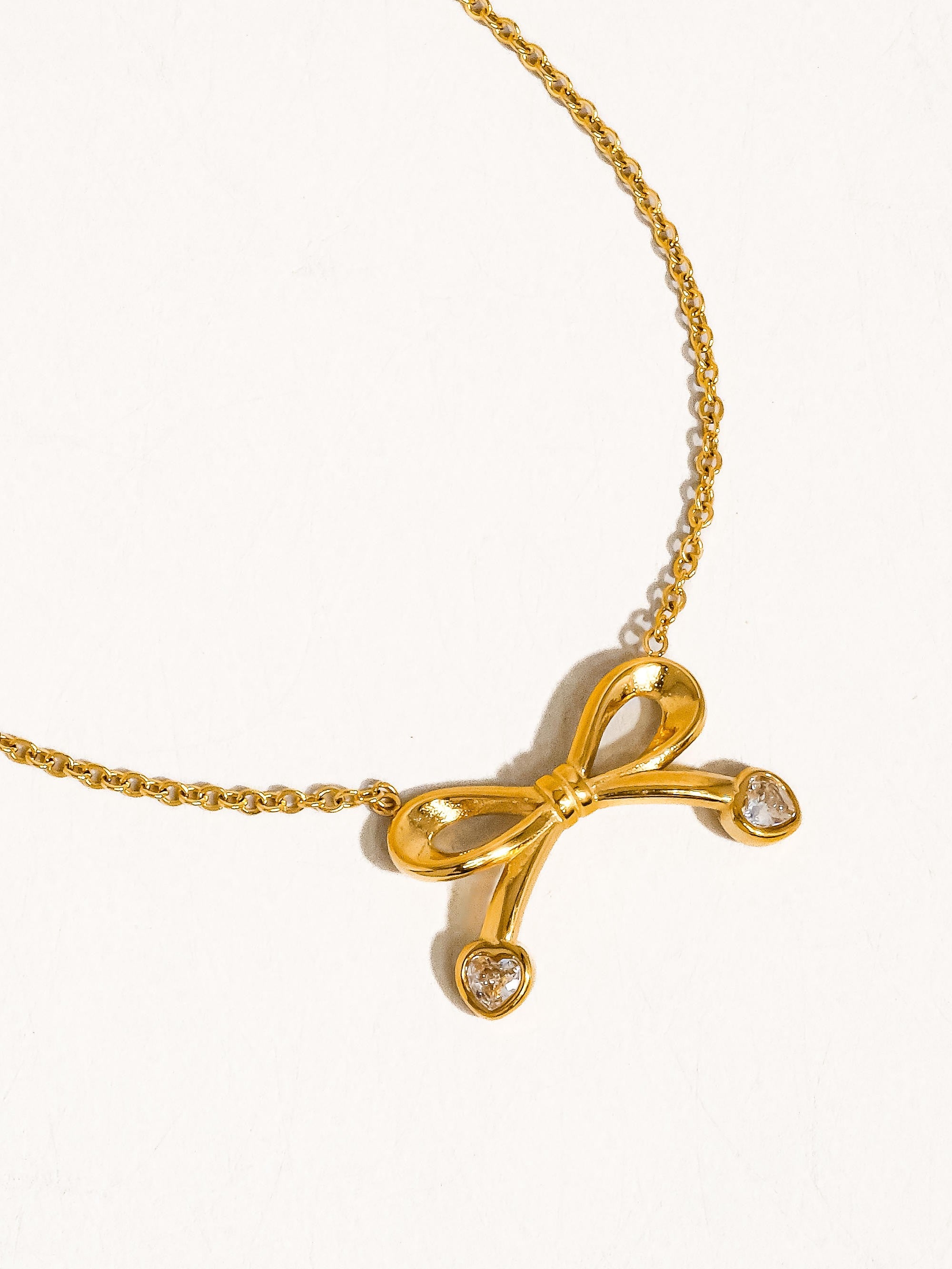 18k Gold Bow Necklace