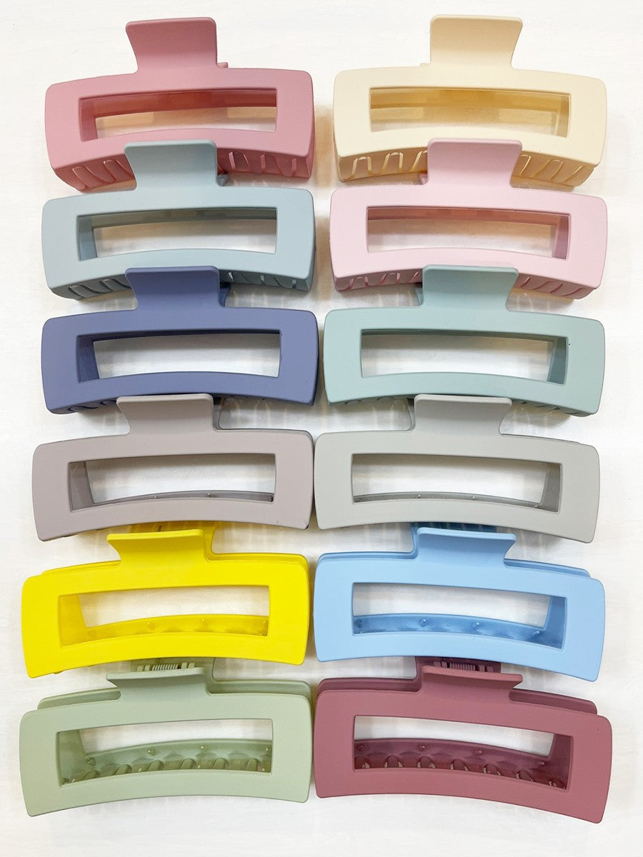 Matte Jumbo Cut Out Rectangle Hair Claw
