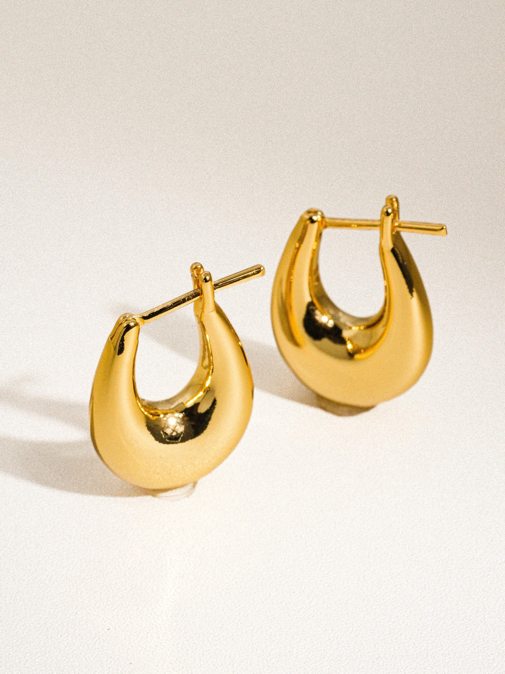 18k Classic Droplet Hoop Earring
