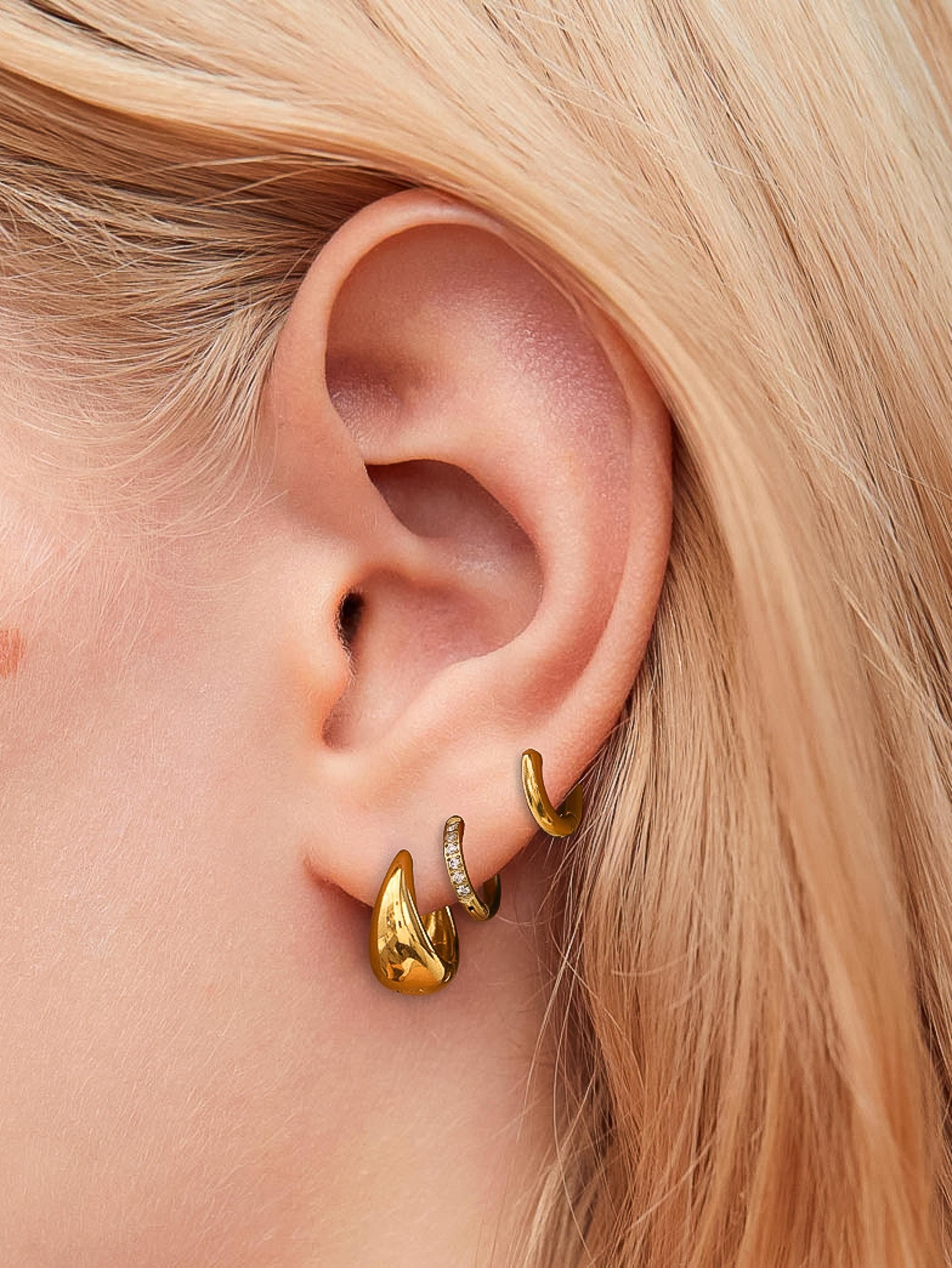 18k Gold Non-tarnish Glam Hoop Earring Set