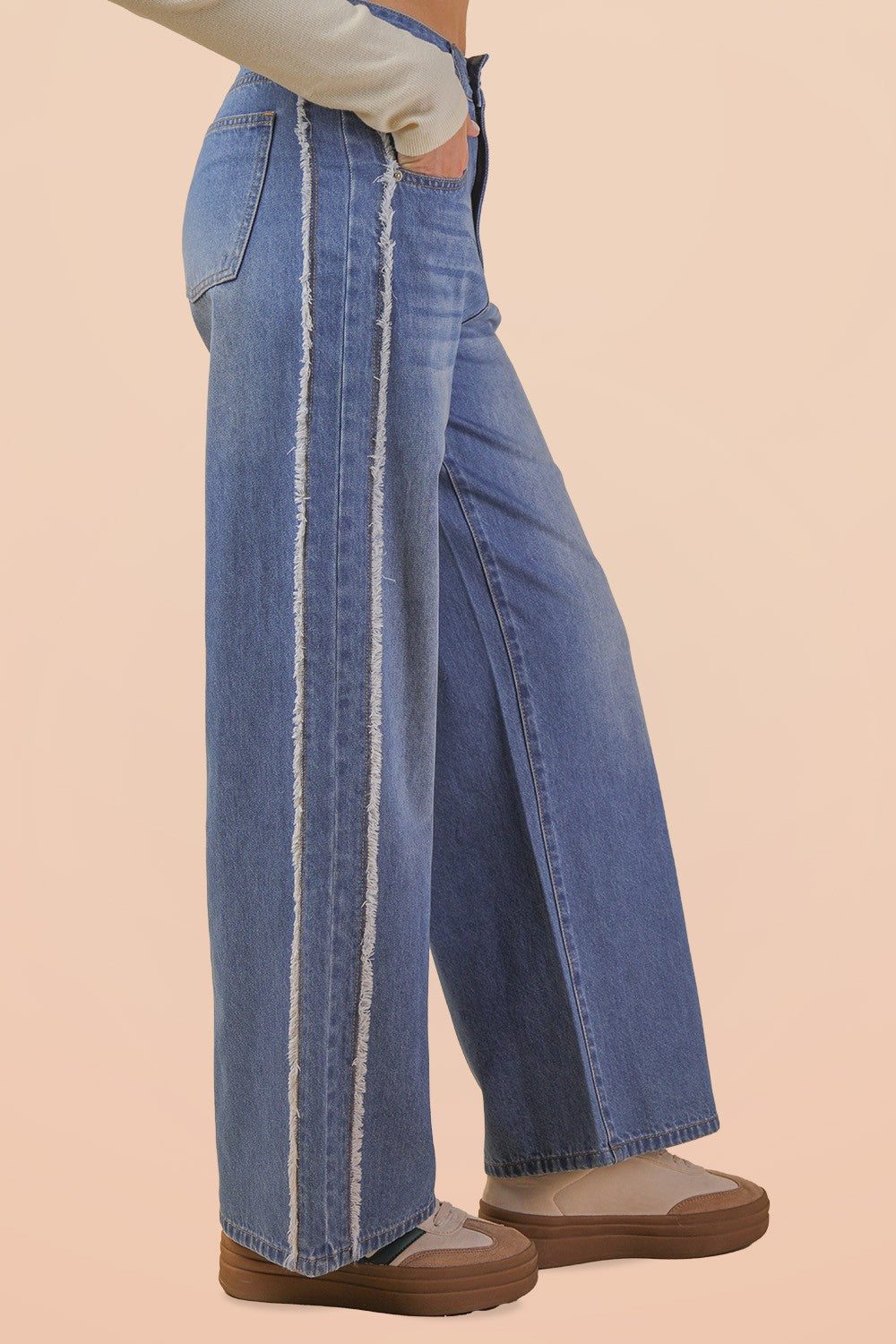 Very Jean Frayed Detail Washed Denim Pants