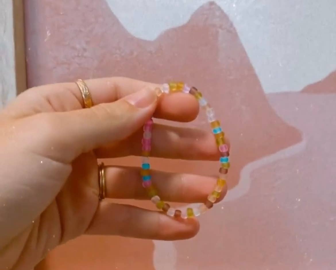 Driftaway Jewelry - Seaglass Beaded Stacker Bracelet