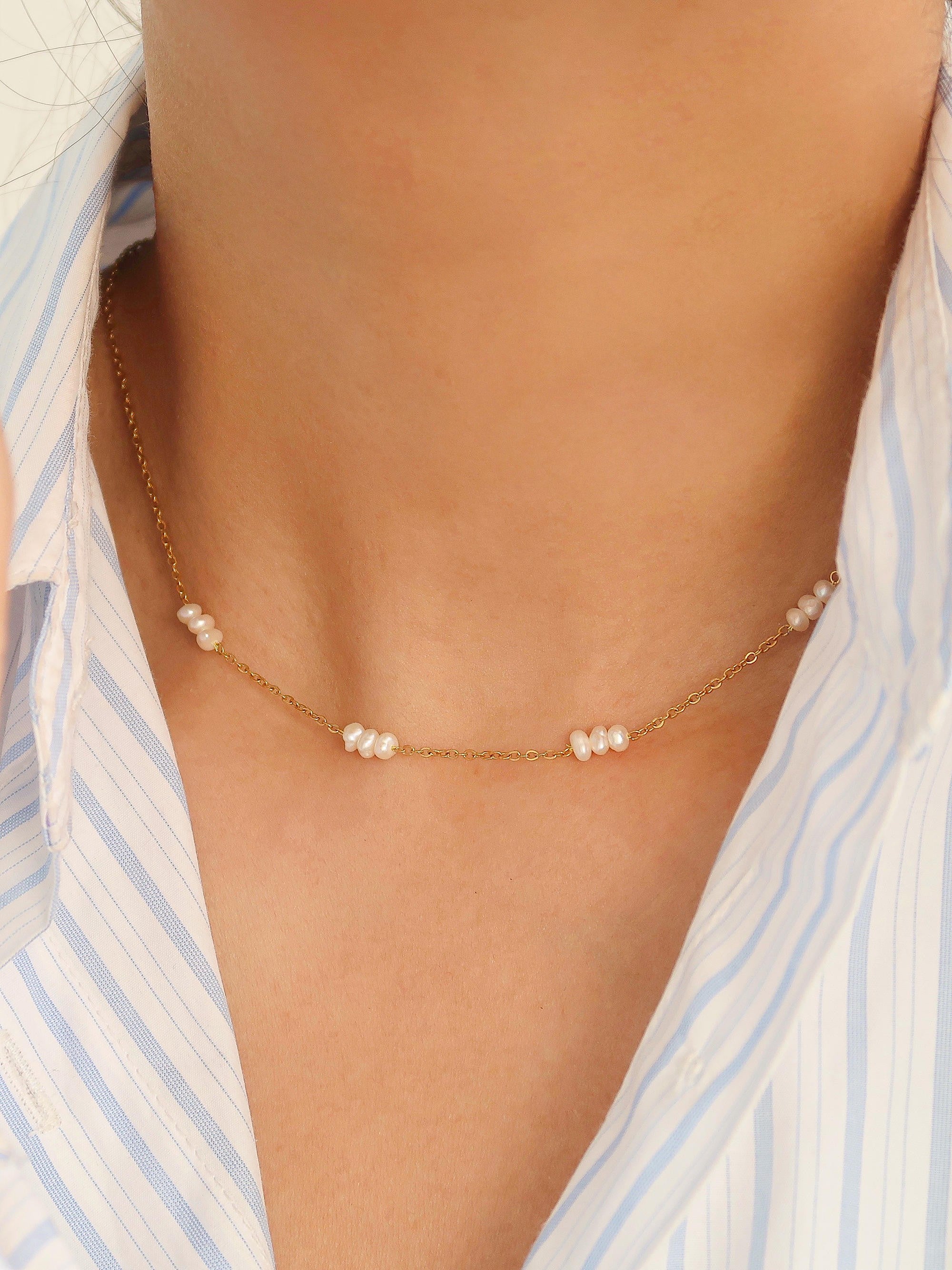 Leilani 18k Petite Multi-pearl Choker