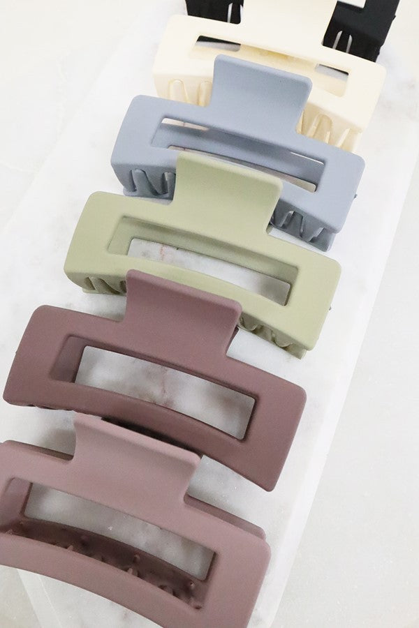 Matte Rectangle Cutout Hair Claw