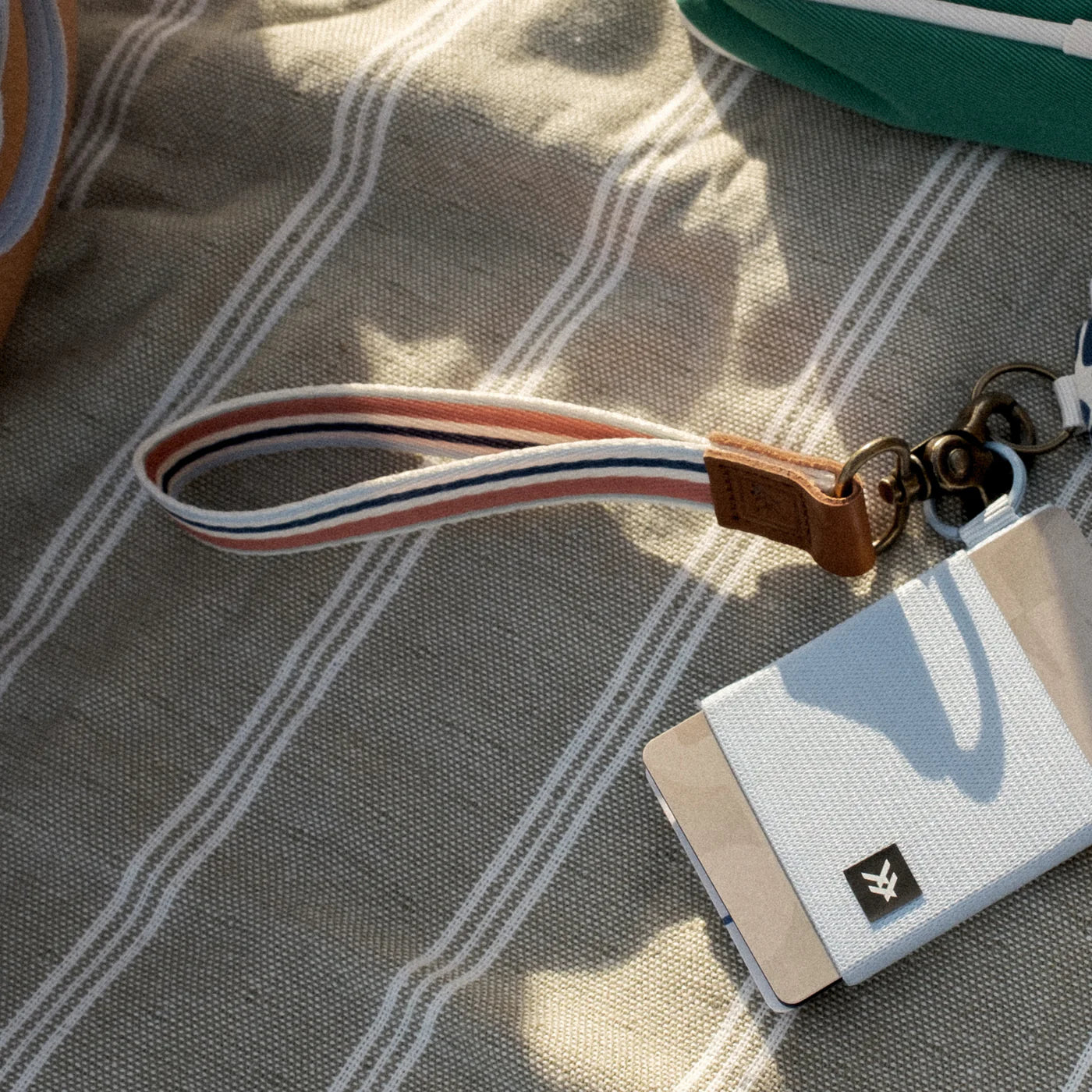 Thread Wallets - Rivi Wrist Lanyard